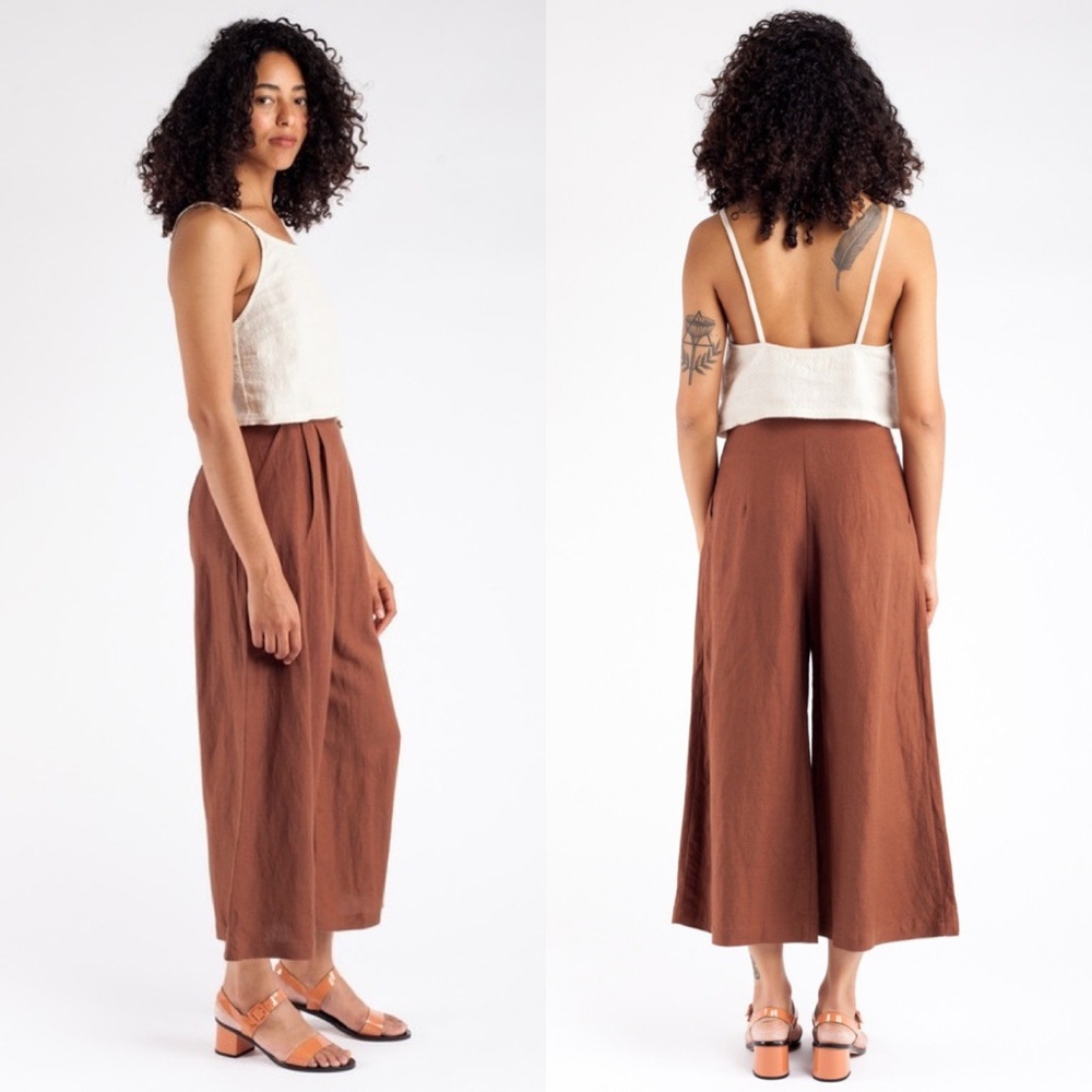 🌷sold🌷First Rite • Crop Camisole - Picture 3 of 8